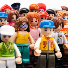 IcyHit figures are great for party bags, storage boxes, and display.