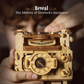 idventure Cluebox PRO laser-cut birch wood design for durability
