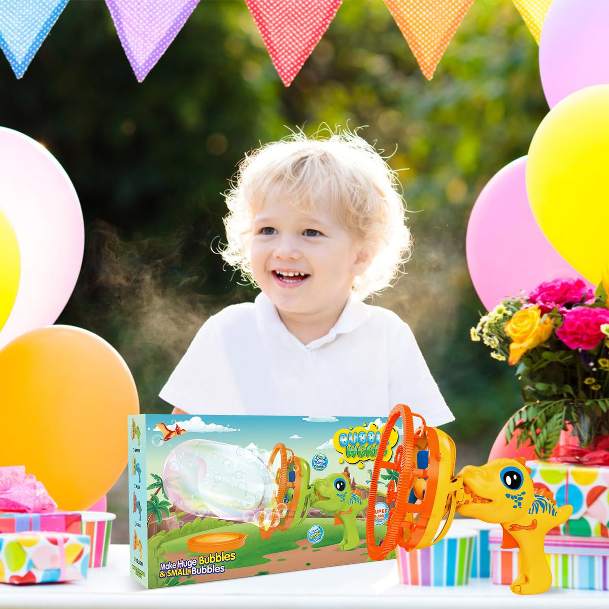 IFLOVE outdoor bubble play at park or beach with friends.