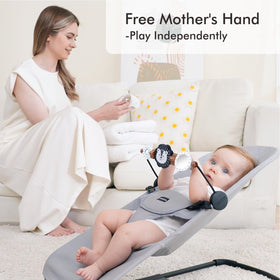 iGRATENS multisensory design keeps babies engaged while learning about colors and shapes.