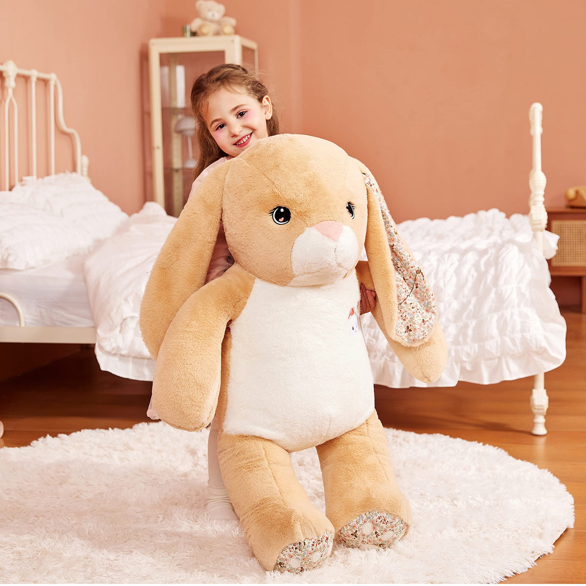 IKASA child-friendly hug buddy ideal for kids and companions.