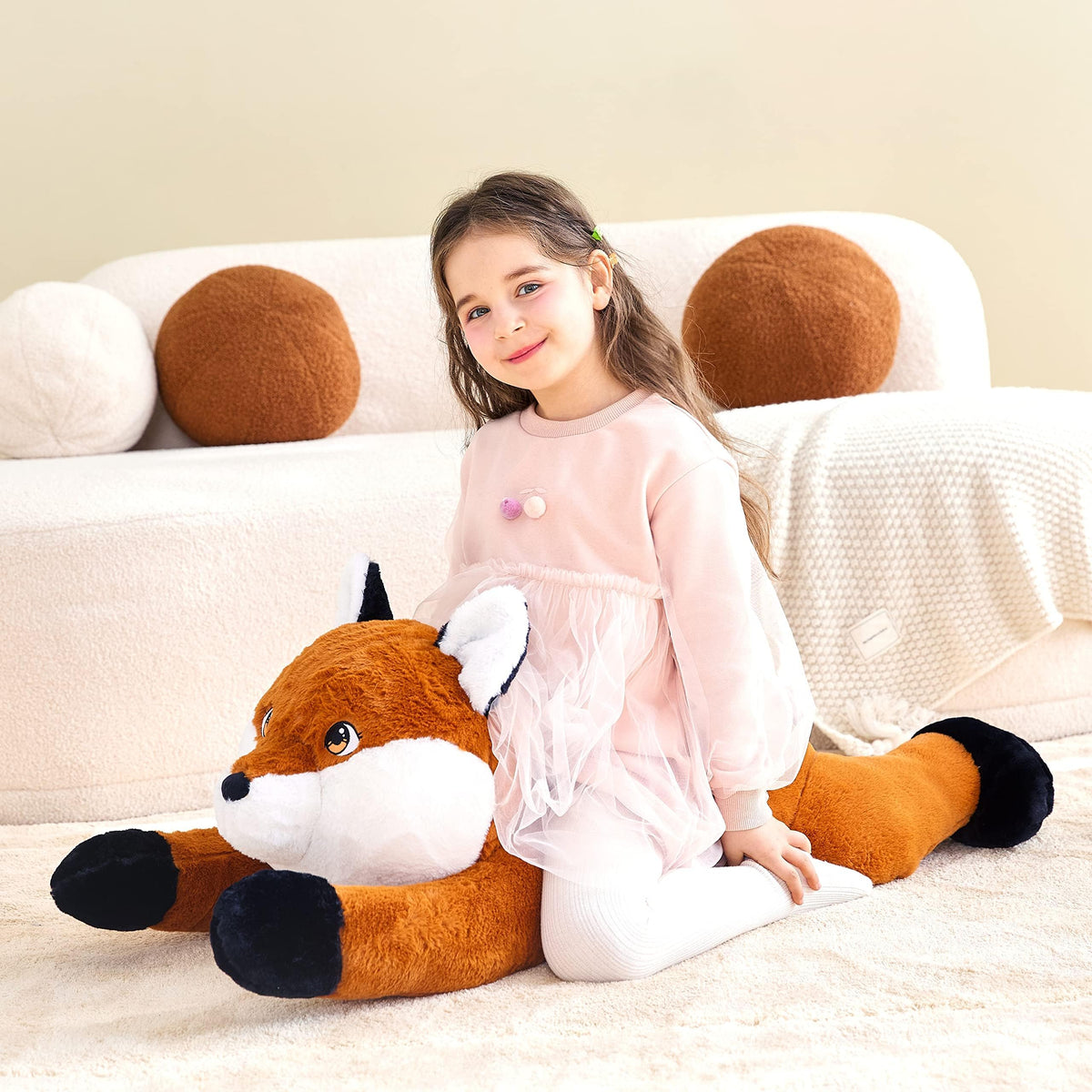 IKASA giant fox room decor for kids and playful bedrooms.