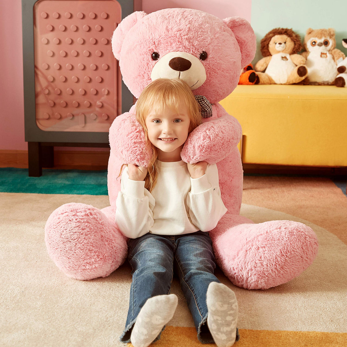 IKASA giant teddy bear meets EN71 and ASTM safety standards for reliable play