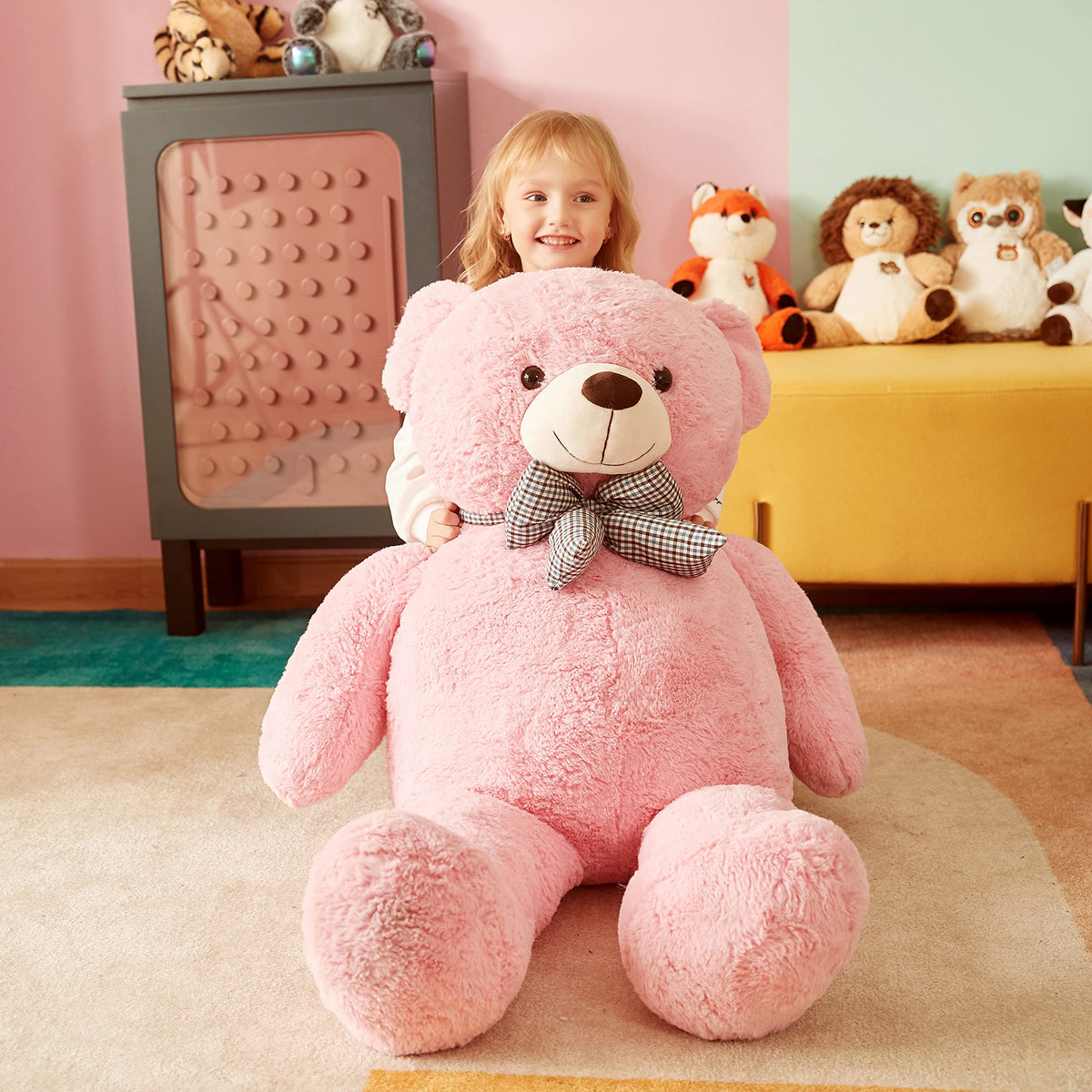IKASA giant teddy bear doubles as charming bedroom decor for kids