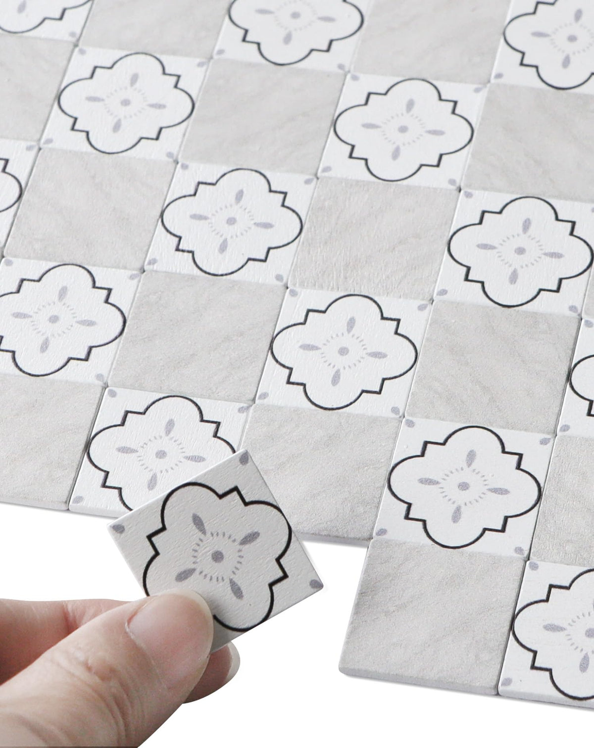 iLAND dollhouse tiles with French white floral pattern for elegant 1:12–1:6 interiors.