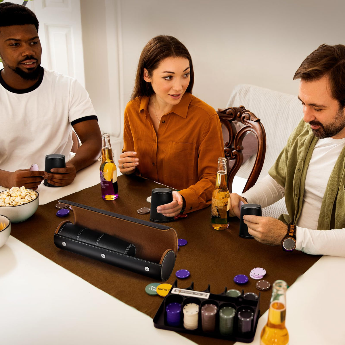 Quiet dice cups provide hushed, smooth game play.