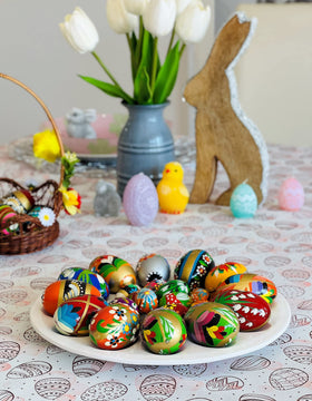 Random color patterns ensure each egg is unique.