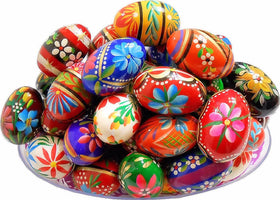 Importer AM Polish Pisanki eggs set hand-painted for festive Easter décor.