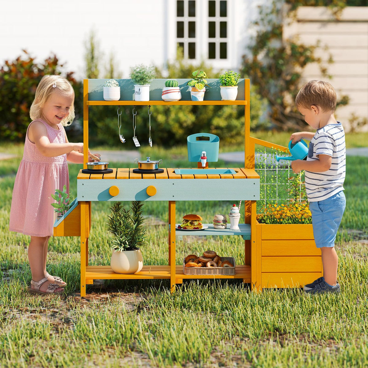 INFANS mud kitchen integrated water tank provides authentic water flow for play
