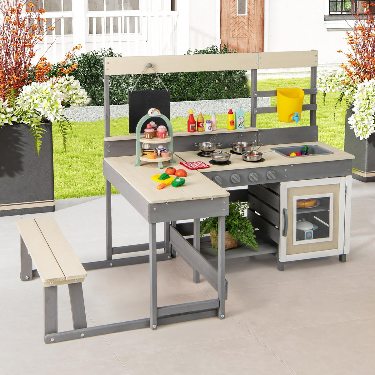 INFANS Mud Kitchen safety features rounded edges for kid safety