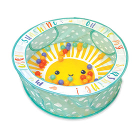 Infantino Pop-Up Ball Pit demonstrates easy setup for quick indoor play sessions.
