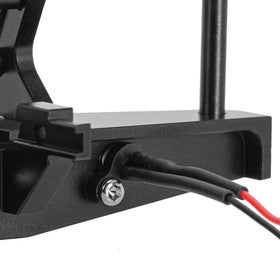 INJORA bumper protects the body shell during rocks and scrapes.
