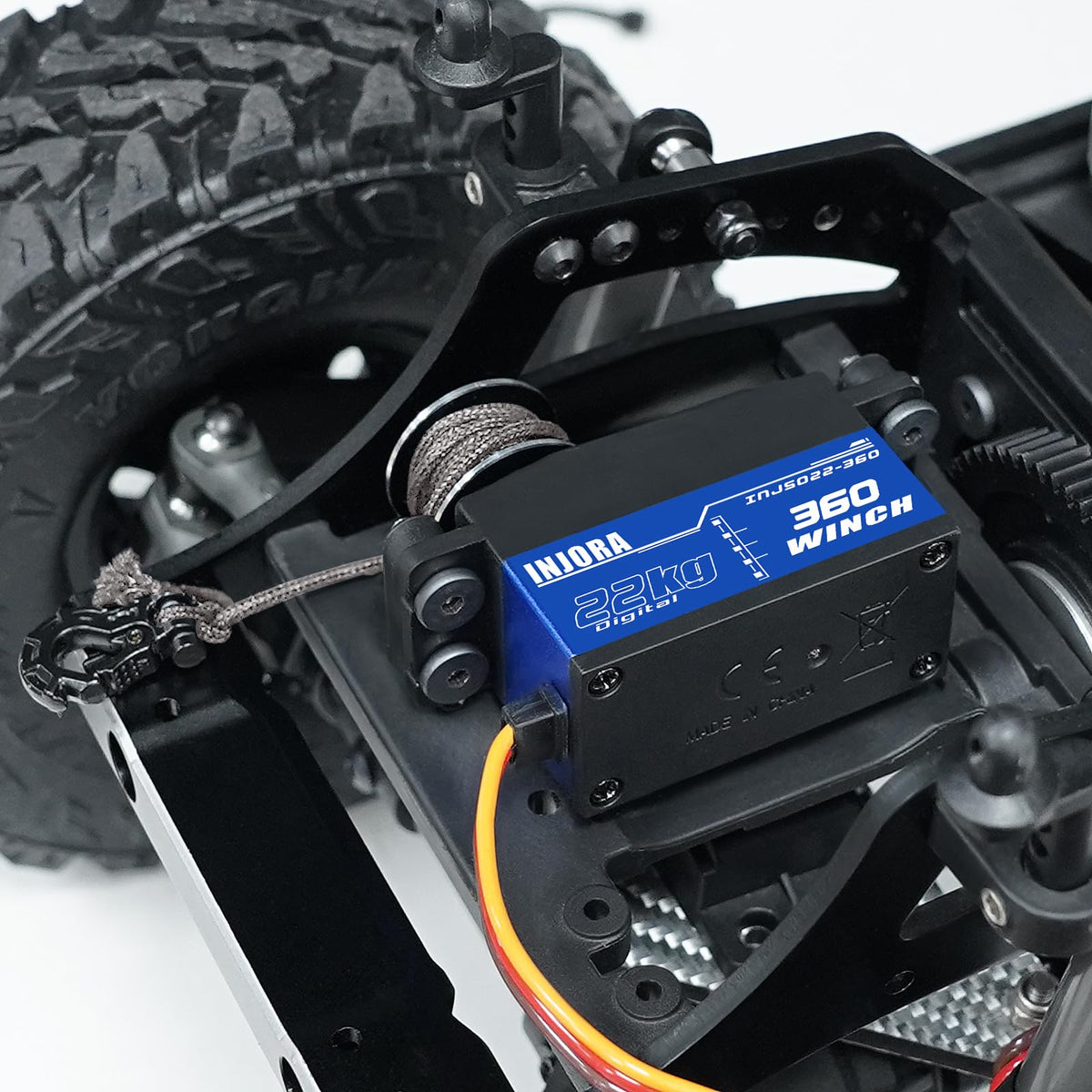 INJORA INJS022-360 RC crawler installation shows easy mounting