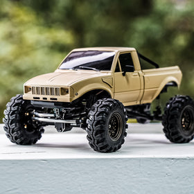 INJORA IR60-24 compatibility note signals stock SCX24 support and optional LCG mount choice.