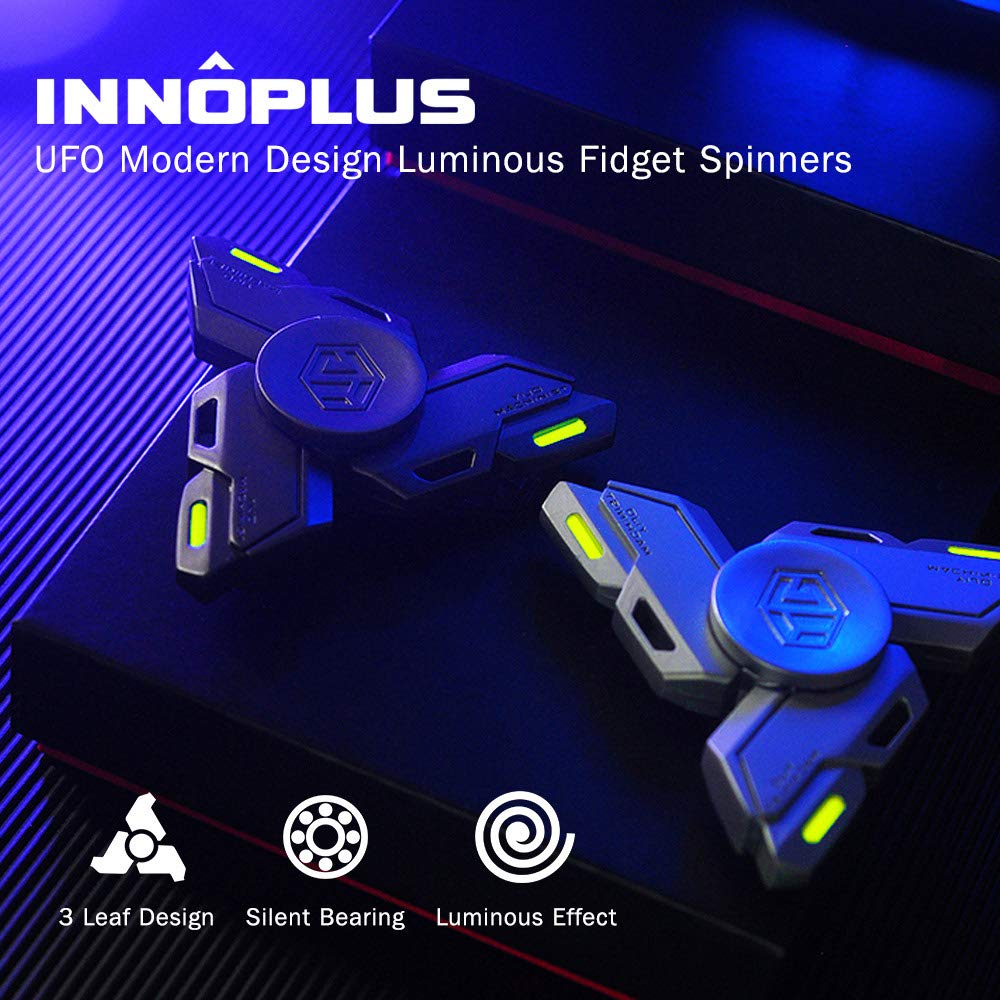 INNÔPLUS fidget spinner absorbs light to glow before use.
