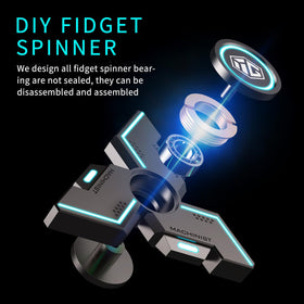 INNÔPLUS fidget spinner demonstrates smooth rotation for focused work sessions.