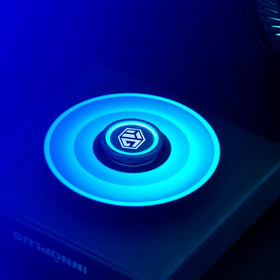 INNÔPLUS fidget spinner delivers near-silent operation for study breaks.