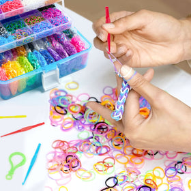 INSCRAFT 352 beads with ABC letters for personalization.