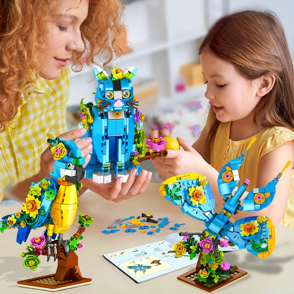 INSOON 3-in-1 flower assembly joints allow dynamic posing