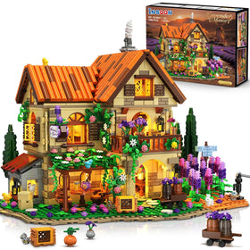INSOON Lavender Manor House with lights, lavender estate display and ambiance