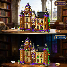 INSOON Magic School Three-in-One Transformation offers flexible display options.