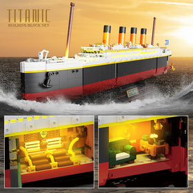 INSOON Titanic Building Set interior rooms reveal hidden hatches.