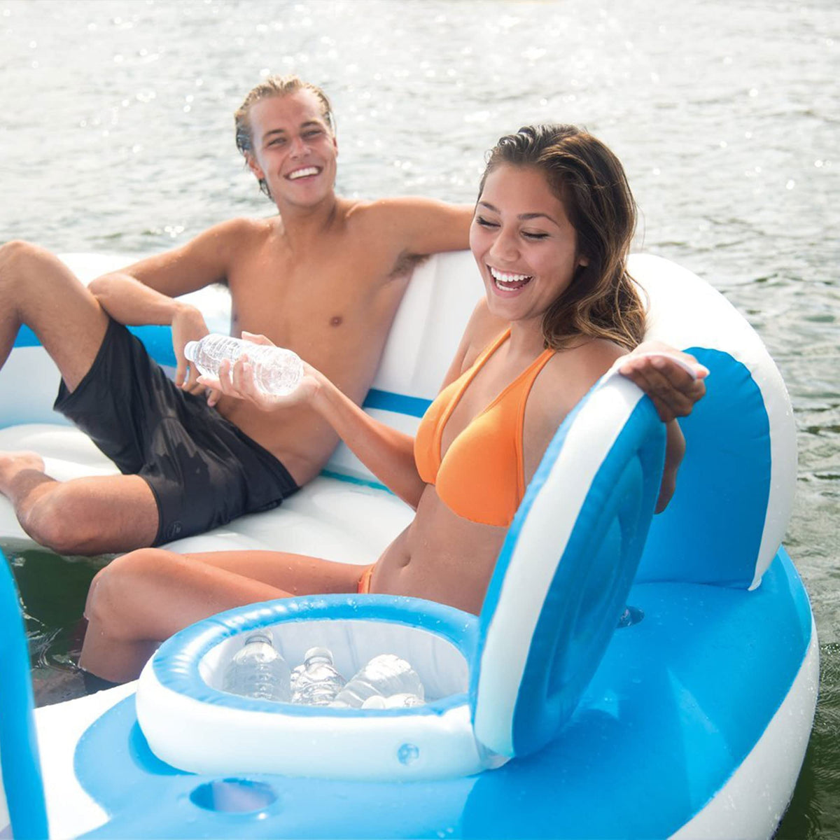 Intex two inflatable boarding platforms enable easy water entry.