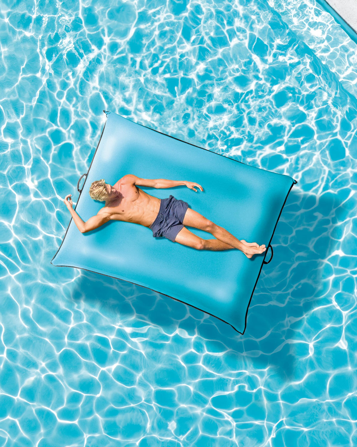 Intex Luxe Lounge mat suitable for indoor décor and poolside relaxation.