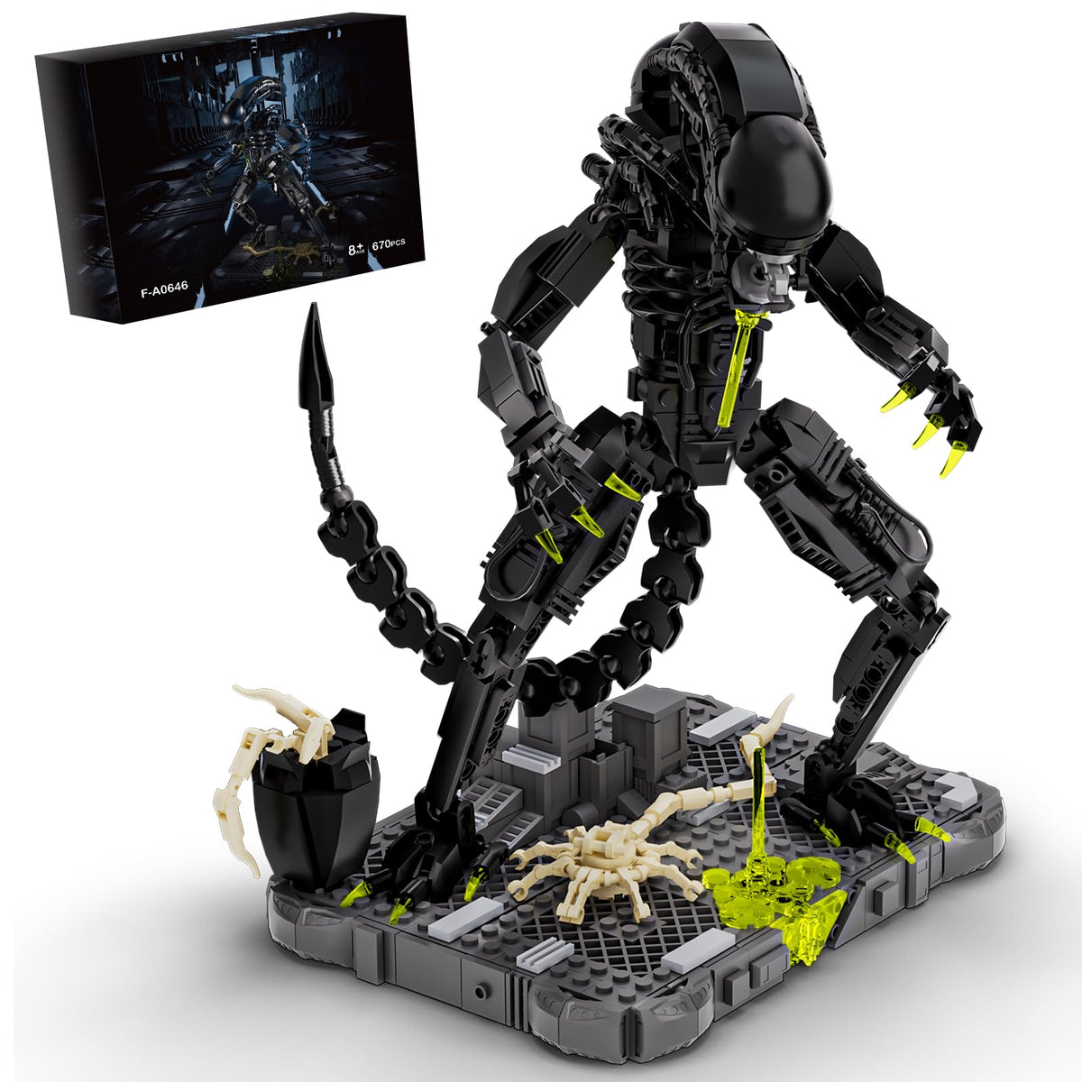 itshwoee Xenomorph base display on a stable stand for dramatic posing
