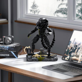 itshwoee Xenomorph detailed figure captures accurate features