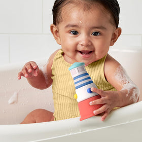 Itzy Ritzy bathtime lighthouse stack demonstrating stacking and coordination