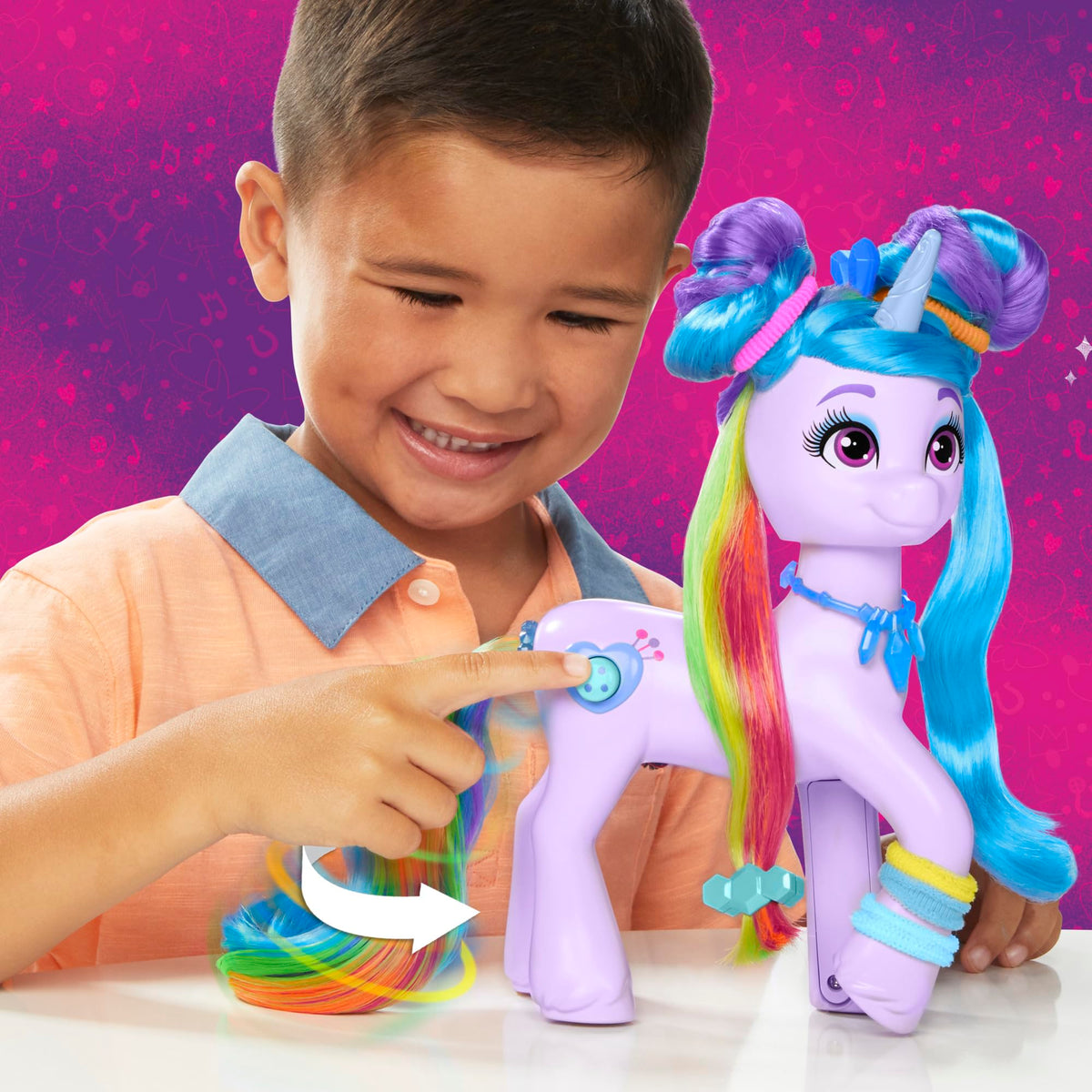 Izzy Moonbow English sounds feature adds interactive storytelling and music play