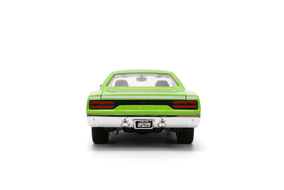 Jada Big Time Muscle 1970 Plymouth Road Runner glossy green paint finish on model