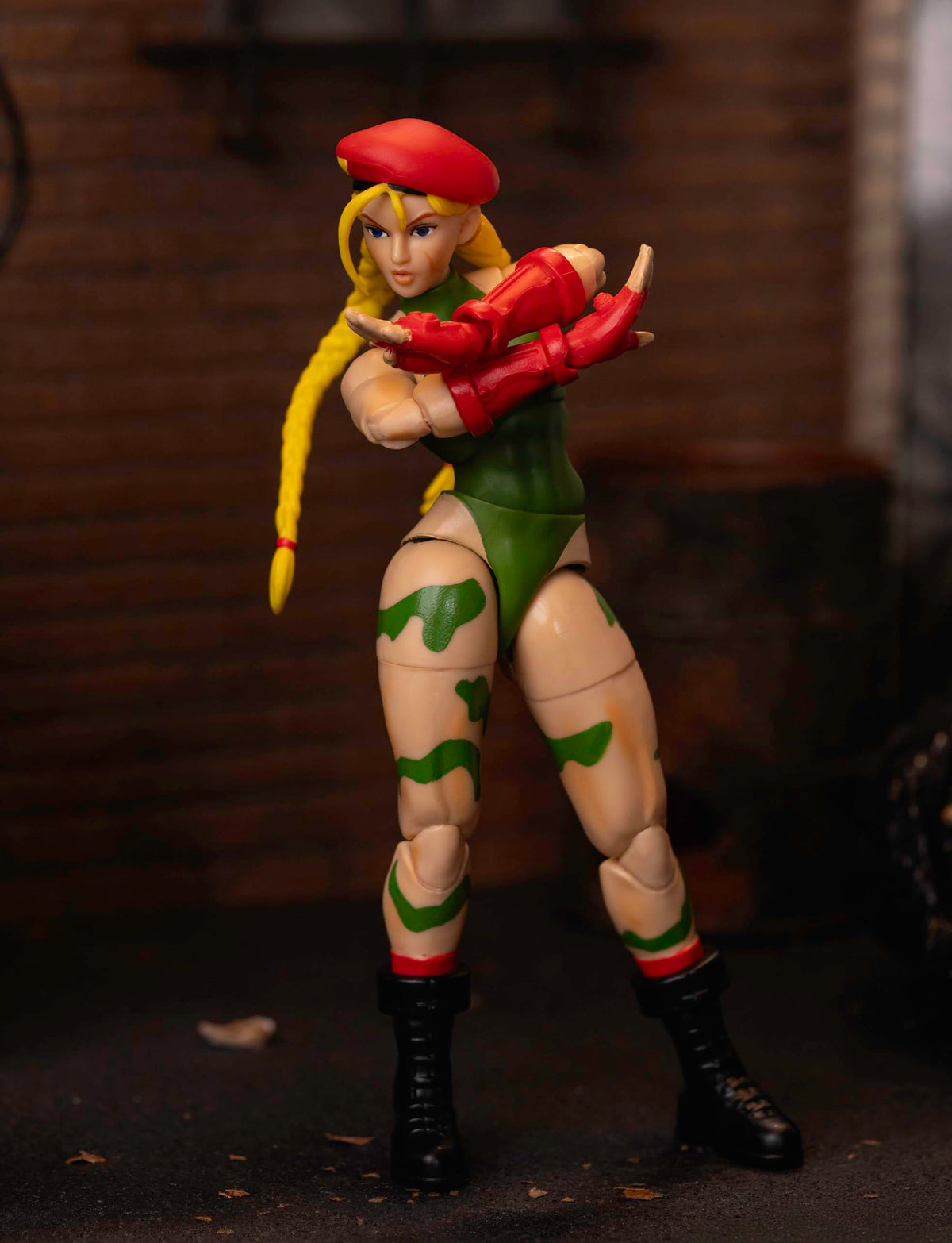 Jada Cammy highly articulated figure enables fluid poses for play and display