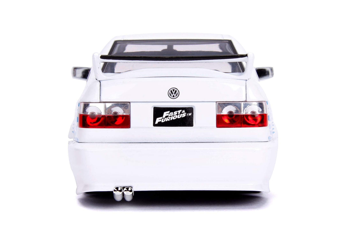 Jada Jesse's Jetta 1:24 trunk detail adds authenticity to dioramas.