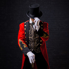 Jadive gold round scepter adds regal flair to outfits