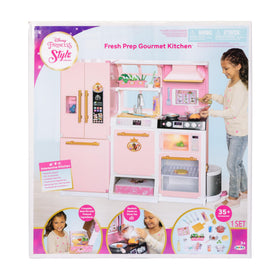 Disney Princess microwave with lights and sounds for realistic heating play