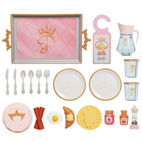 Disney Princess salt & pepper shaker adds realistic table detail.