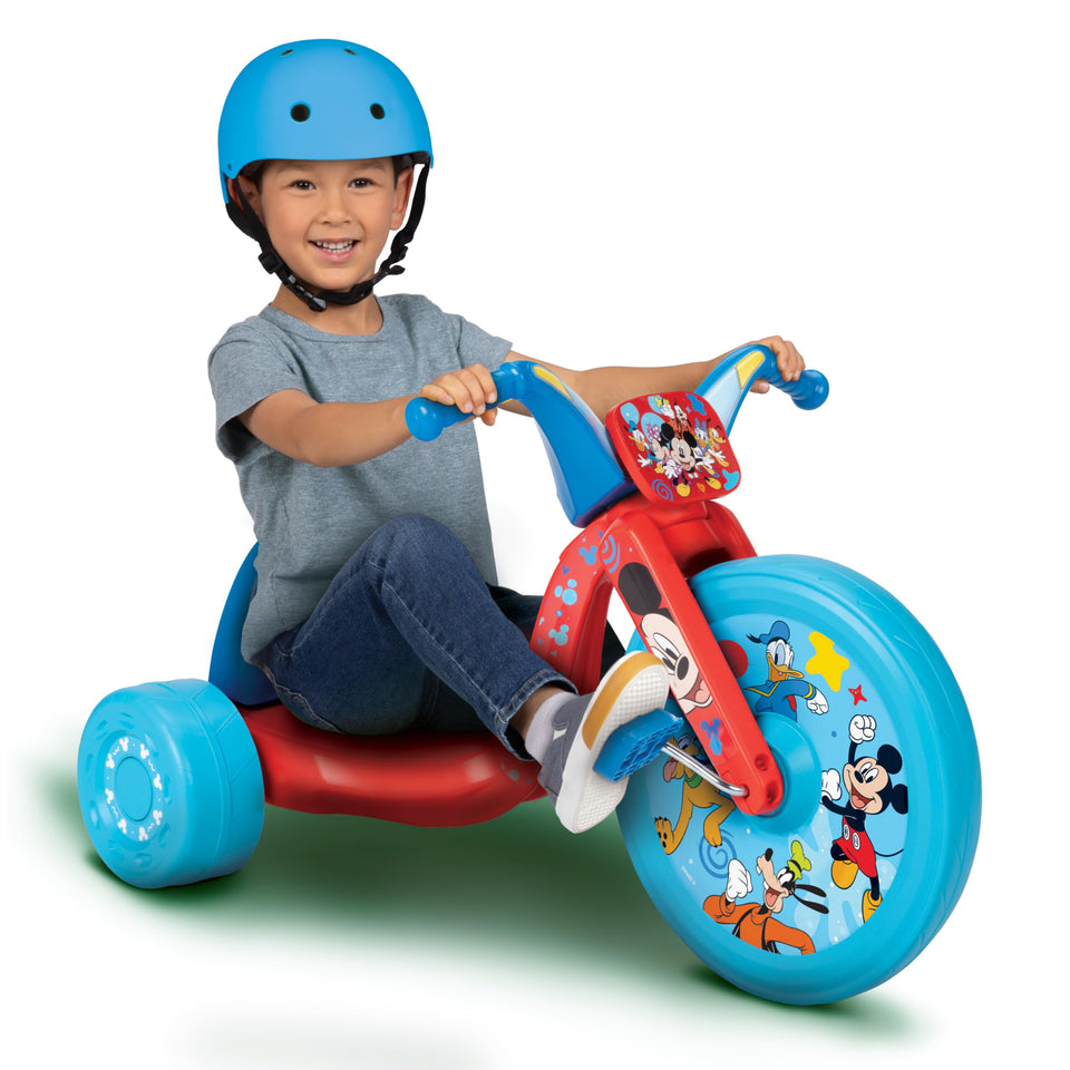 JAKKS Pacific Mickey Mouse Fly Wheels Cruiser, front view highlighting stability and kid-friendly design.