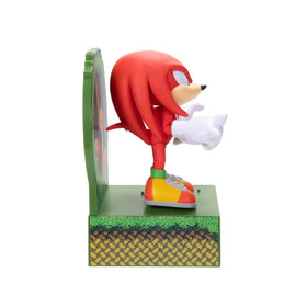 Sonic Knuckles action figure with 13 articulation points for dynamic scenes.