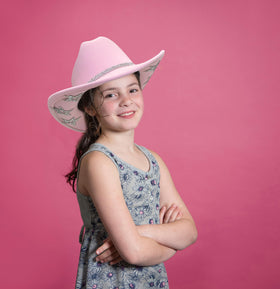 Jastore Kids Cowgirl Hat material close-up shows polyester-wool blend