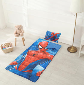 Jay Franco Marvel Spiderman soft polyester fabric feels gentle on skin