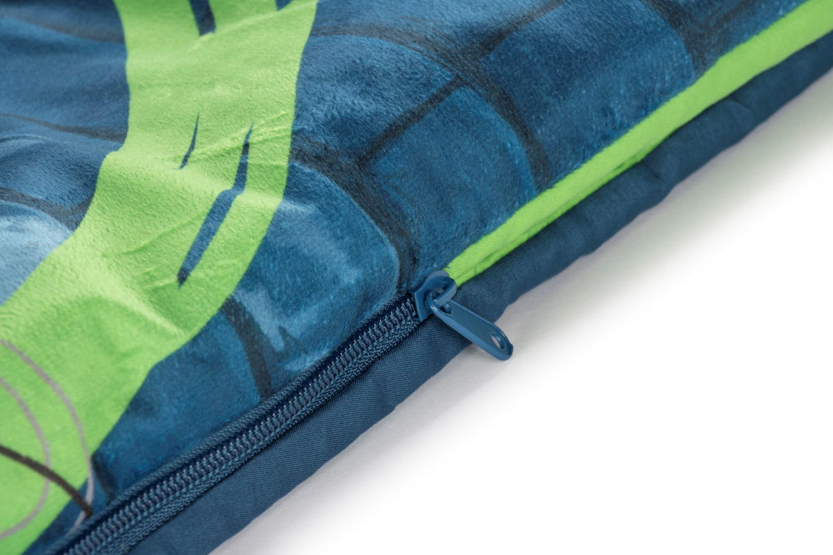 Jay Franco nap mat with zipper closure for safe storage.