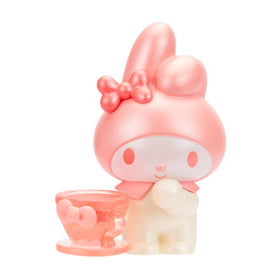 Pink Kuromi figure from Jazwares Dreamland 8-Pack for bold color contrast