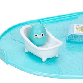 Portable, wearable design supports on-the-go fun with Squish-a-longs
