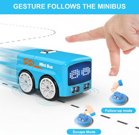 JBHUXT Magic Mini Bus auto-drive demonstrates autonomous exploration.
