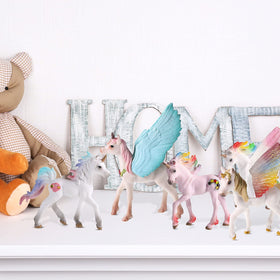 Jetec unicorn collectible gift pack appeals to kids and collectors for playful display.