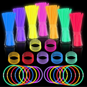 JICUICUI glow sticks 500-pack glowing neon colors for parties.