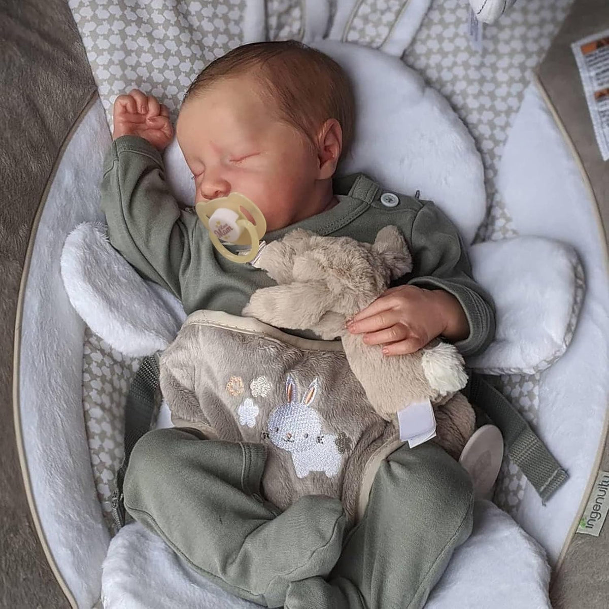 JIZHI Noah sailor outfit close-up showing lifelike skin tone for cuddles.