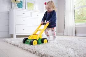 John Deere Tomy lawn mower buttons emit distinct sounds.